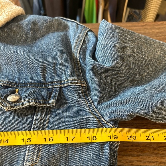 ARITIZIA WILFRED FREE WASHED DENIM SHERPA LINED OVER-SIZED JEAN JACKET SZ XXS - Picture 10 of 12